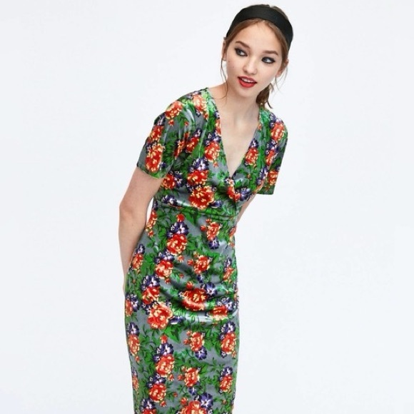 Zara Floral Velvet Midi Dress - Picture 1 of 3